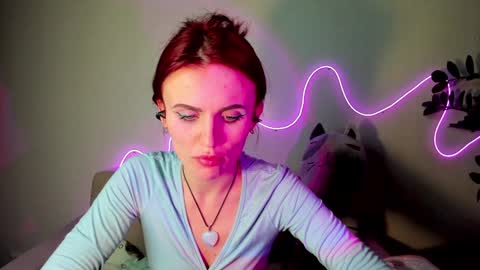 Nicky Weekends online show from December 2024 03:18:02 AM