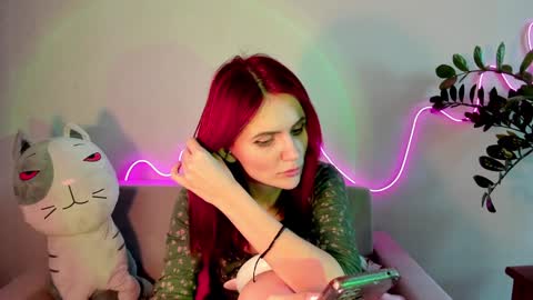 Nicky Weekends online show from December 2024 08:20:01 AM