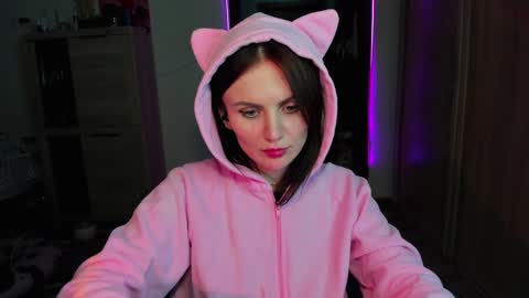 Nicky Weekends online show from February 2025 07:27:01 PM