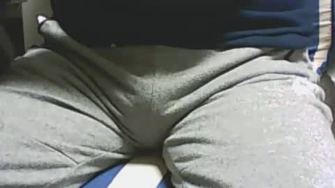 Nico online show from December 2025 07:07:01 PM