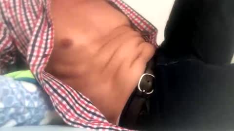 Nico online show from November 2025 04:17:02 PM