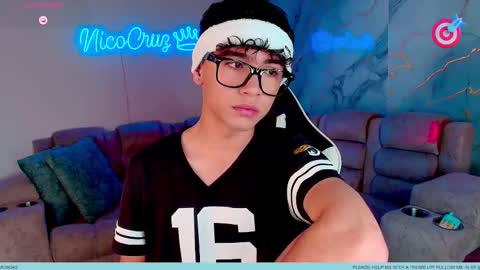 nico online show from February 2026 10:43:01 PM