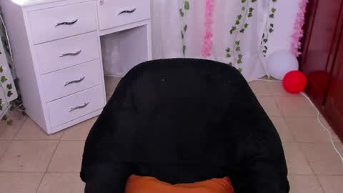 Nico online show from December 2024 02:31:01 AM