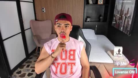 Snapshot of nicokingg_ chatting on November 2025 02:11:02 AM Nico King online show from November 2025 02:11:02 AM