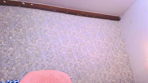 Nicol online show from January 2025 01:11:01 AM