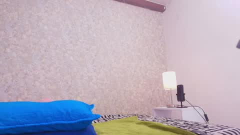 Nicol online show from January 2025 07:34:02 PM