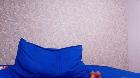 Nicol online show from January 2025 10:24:01 PM