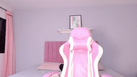 Nicol online show from March 2026 01:34:02 AM