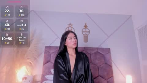Snapshot of nicol_giraldo chatting on May 2026 03:34:01 AM Nicol online show from May 2026 03:34:01 AM