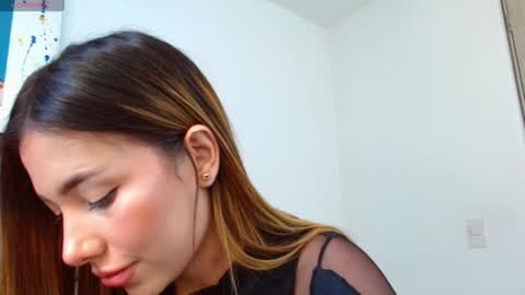 Snapshot of nicol_gw2025 chatting on January 2025 09:17:02 PM Nicol Gw online show from January 2025 09:17:02 PM