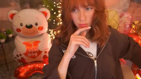 Nicol Moonn online show from February 2026 06:54:01 AM