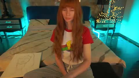 Snapshot of nicol_moonn chatting on May 2026 06:07:02 AM Nicol Moonn online show from May 2026 06:07:02 AM