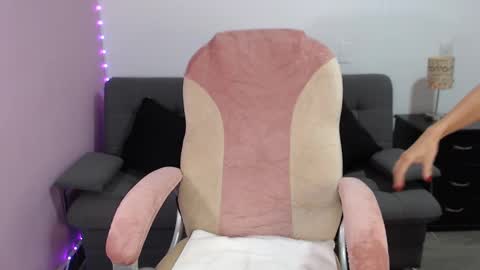 nicole Storm online show from September 2025 11:15:01 PM