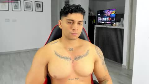 Snapshot of nicolas_montoya chatting on November 2025 11:37:02 PM nicolas_montoya online show from November 2025 11:37:02 PM