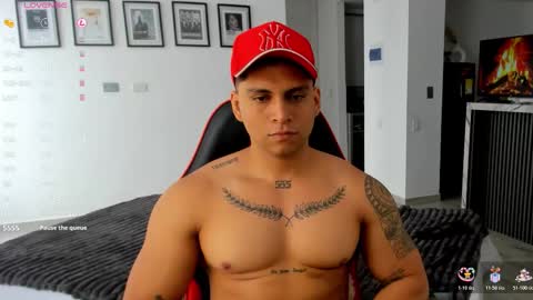 Snapshot of nicolas_montoya chatting on November 2025 05:35:02 PM nicolas_montoya online show from November 2025 05:35:02 PM