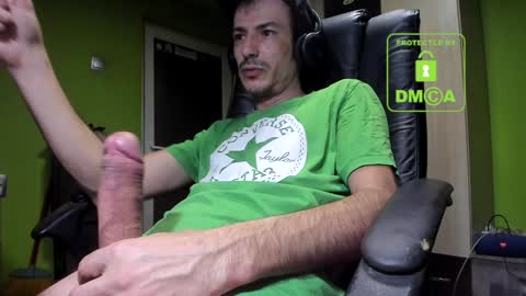 L. Nicolas online show from February 2025 04:59:01 AM