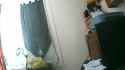 Snapshot of nicolasllavfrouen chatting on June 2026 09:11:02 AM nicolasllavfrouen online show from June 2026 09:11:02 AM