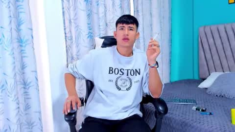 Snapshot of nicolastorres__ chatting on February 2026 08:12:01 PM nicolastorres__ online show from February 2026 08:12:01 PM