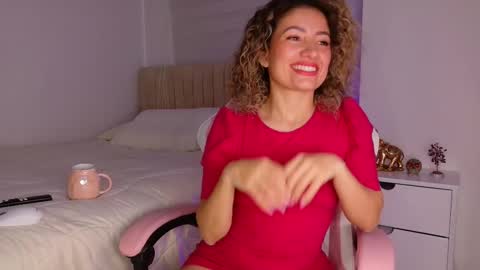 Nicol  online show from November 2025 02:40:02 PM