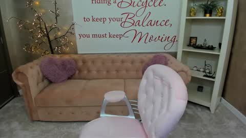 Snapshot of nicole___19 chatting on December 2024 07:14:01 PM Nico online show from December 2024 07:14:01 PM