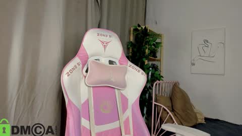 GMT7TueWedThSu 0300am-0900am. Sa 1000am-0400pm online show from October 2025 08:18:01 PM