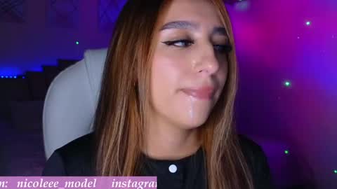 Nicole online show from May 2026 12:39:01 AM