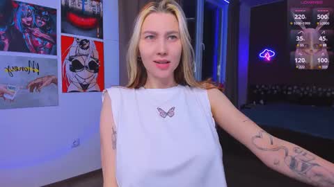 Nicole online show from February 2025 08:02:02 PM