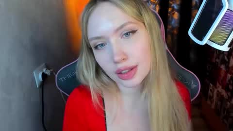 Snapshot of nicole_ricci_ chatting on November 2025 03:14:02 PM Nicole online show from November 2025 03:14:02 PM