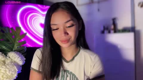 NICOLE online show from November 2025 11:15:01 PM