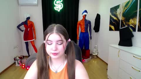Snapshot of nicolefoxery chatting on December 2024 03:14:02 AM nicolefoxery online show from December 2024 03:14:02 AM