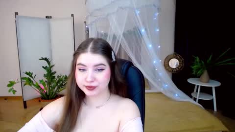 Snapshot of nicolefoxery chatting on January 2025 06:21:01 PM nicolefoxery online show from January 2025 06:21:01 PM
