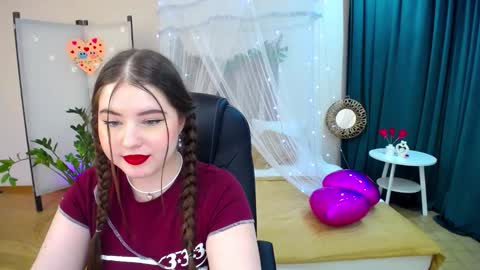 Snapshot of nicolefoxery chatting on February 2025 09:36:02 PM nicolefoxery online show from February 2025 09:36:02 PM