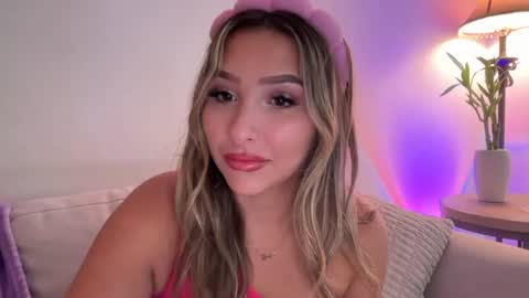 nicolelovesyou444 online show from August 2026 02:31:01 PM