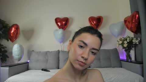 Dua Lipa online show from February 2025 07:21:01 PM