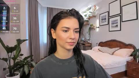 Dua Lipa online show from October 2025 01:11:01 PM