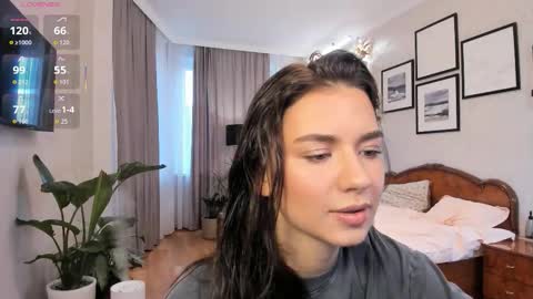 Dua Lipa online show from October 2025 01:11:01 PM