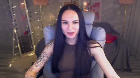 Snapshot of nicolemerz chatting on June 2026 06:24:02 PM Nicole online show from June 2026 06:24:02 PM