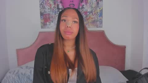 Snapshot of nicoleparadise_ chatting on November 2025 12:48:02 PM NICOLE online show from November 2025 12:48:02 PM