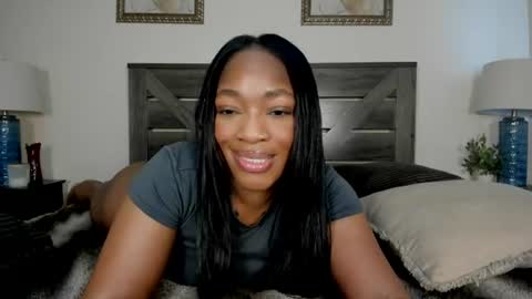 Snapshot of nicolesolace chatting on June 2026 09:25:02 PM Nicole online show from June 2026 09:25:02 PM