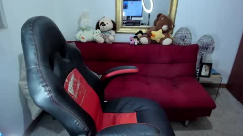 Snapshot of nicolettcolin chatting on December 2024 11:24:01 PM Nicolettcolin  online show from December 2024 11:24:01 PM