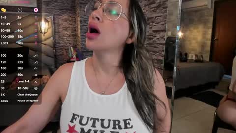 Snapshot of nicolle__doll chatting on June 2026 08:26:01 PM Nicolle online show from June 2026 08:26:01 PM