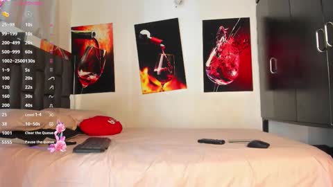 Snapshot of nicolle_hanks1 chatting on February 2026 02:10:01 AM nicolle_hanks1 online show from February 2026 02:10:01 AM