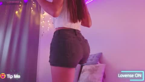 Snapshot of nicolle_swt chatting on February 2026 09:30:02 AM Nicolle online show from February 2026 09:30:02 AM