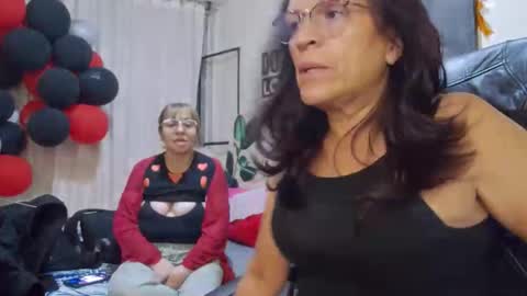 nicoltatiana_ online show from April 2026 12:12:01 AM