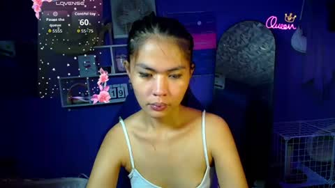 Snapshot of nicsh chatting on June 2026 02:05:01 AM Nichole online show from June 2026 02:05:01 AM