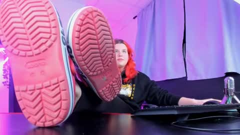 Snapshot of nielletablossom chatting on February 2025 11:45:01 PM Nellie online show from February 2025 11:45:01 PM