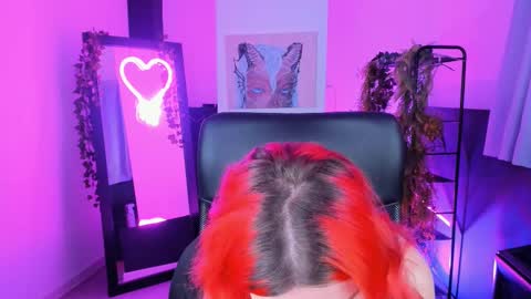 Snapshot of nielletablossom chatting on February 2025 05:30:02 PM Nellie online show from February 2025 05:30:02 PM