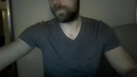 Snapshot of nieznajomy33 chatting on June 2026 06:35:02 PM nieznajomy33 online show from June 2026 06:35:02 PM