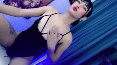 Snapshot of night_crystal1111 chatting on January 2026 08:08:01 AM night_crystal1111 online show from January 2026 08:08:01 AM