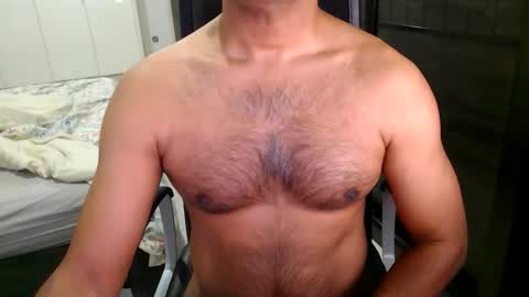 Snapshot of night_rider09711 chatting on December 2024 08:23:02 PM night_rider09711 online show from December 2024 08:23:02 PM